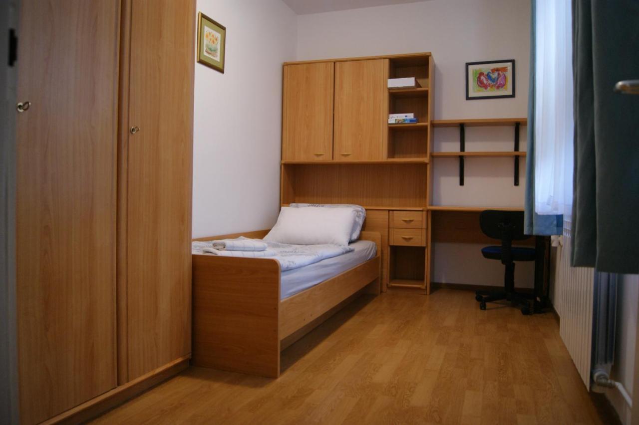 Apartment Lynx Korenica Ngoại thất bức ảnh