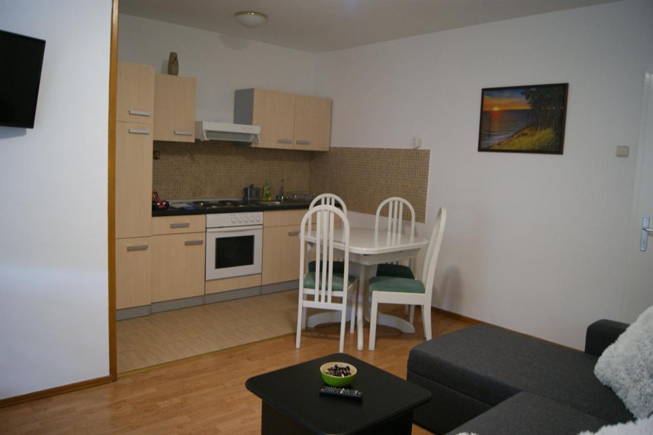 Apartment Lynx Korenica Ngoại thất bức ảnh